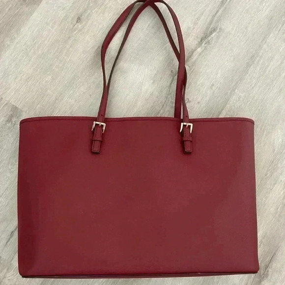 MICHAEL KORS Jet Set Leather Cherry Laptop Large Tote Handbag - Picture 8 of 10